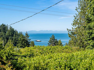 6577 Marine Drive - 2