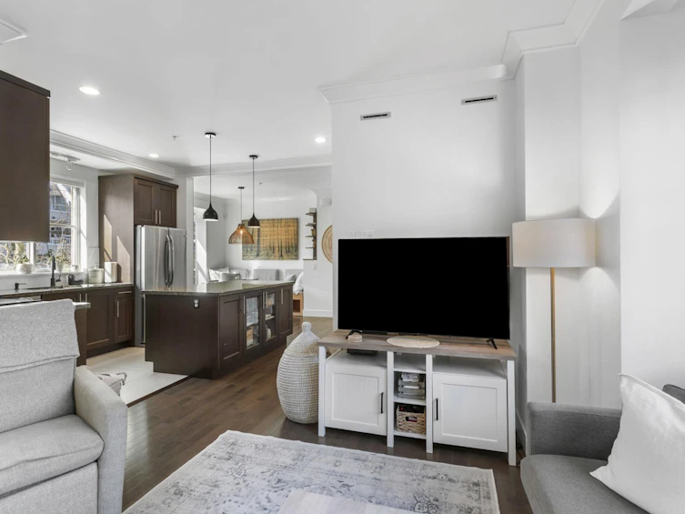 8-3025 Baird Road, North Vancouver, BC, V7K 2G5 - 7