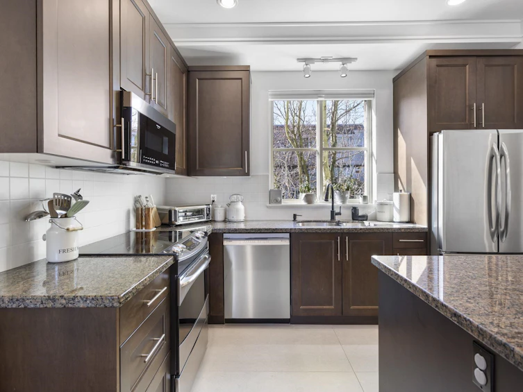 8-3025 Baird Road, North Vancouver, BC, V7K 2G5 - 13