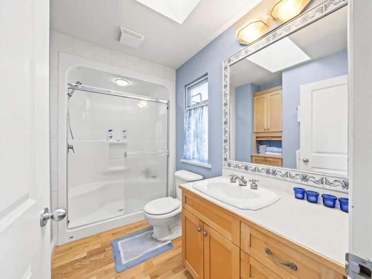 2925 W 21st Avenue, Vancouver, BC, V6L 1K7 - 32