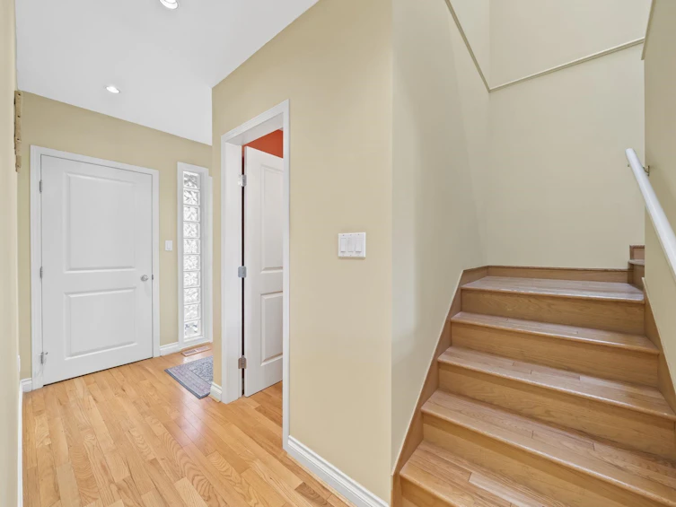 2925 W 21st Avenue, Vancouver, BC, V6L 1K7 - 5
