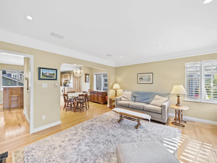 2925 W 21st Avenue, Vancouver, BC, V6L 1K7 - 9