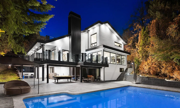 1110 Hillside Road