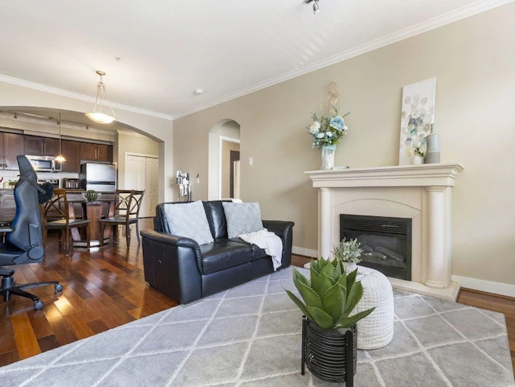 320-2628 Maple Street, Port Coquitlam, BC, V3C 0E2 - 3