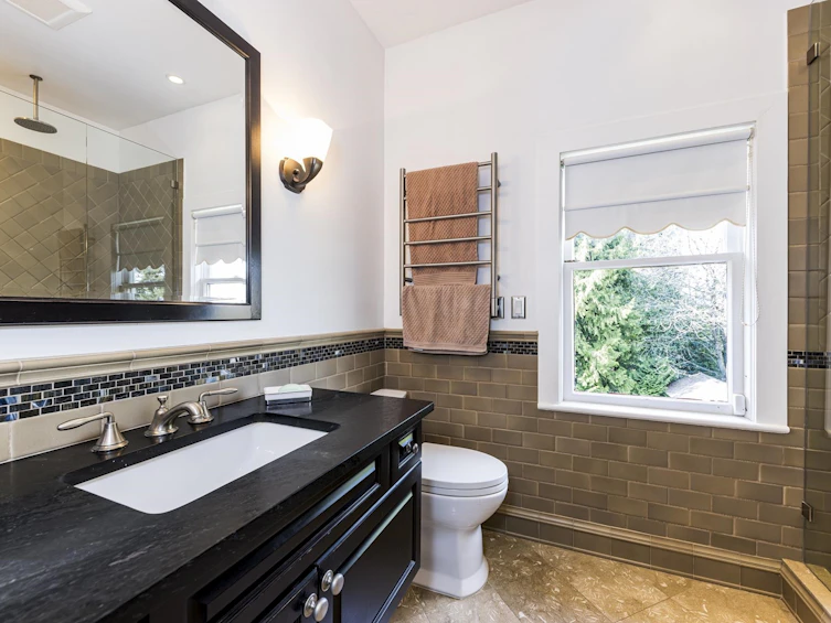 3039 St. Georges Avenue, North Vancouver, BC, V7N 1V1 - 22