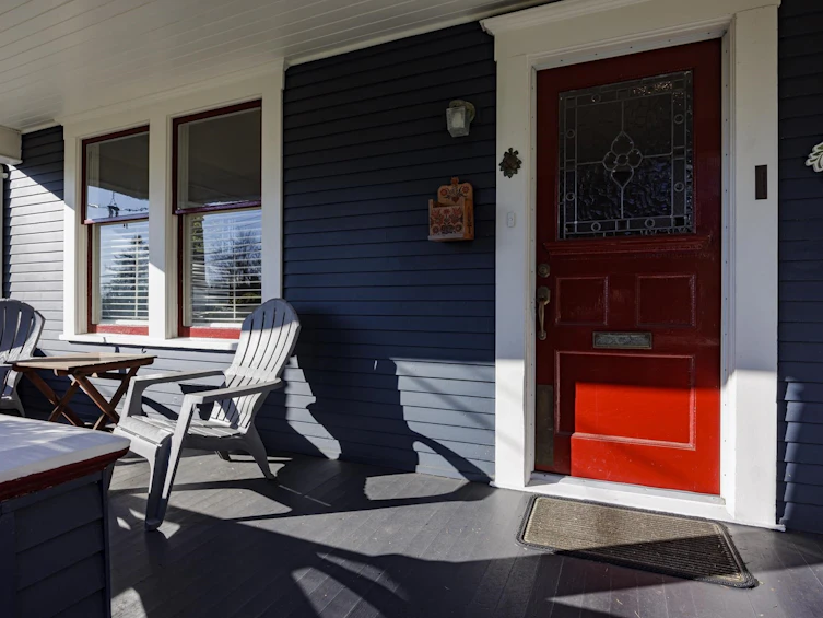3039 St. Georges Avenue, North Vancouver, BC, V7N 1V1 - 3