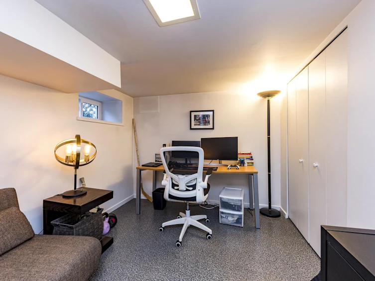 3039 St. Georges Avenue, North Vancouver, BC, V7N 1V1 - 28