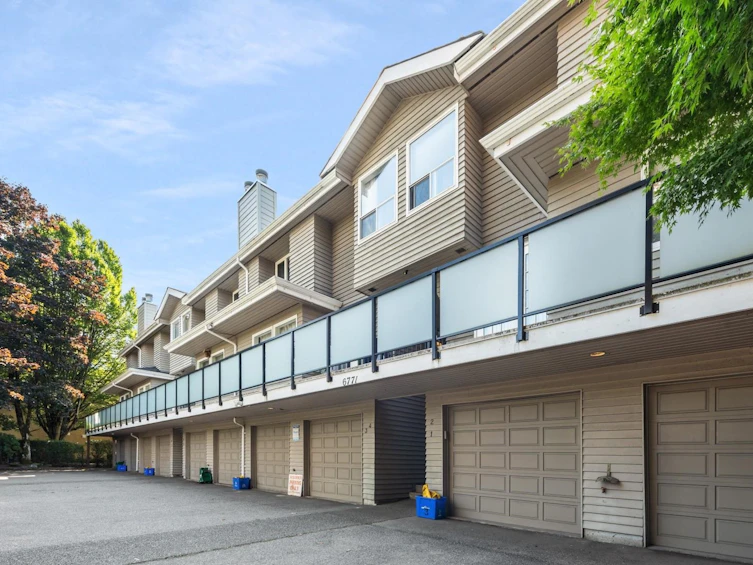 3-6771 Cooney Road, Richmond, BC, V6Y 2J9