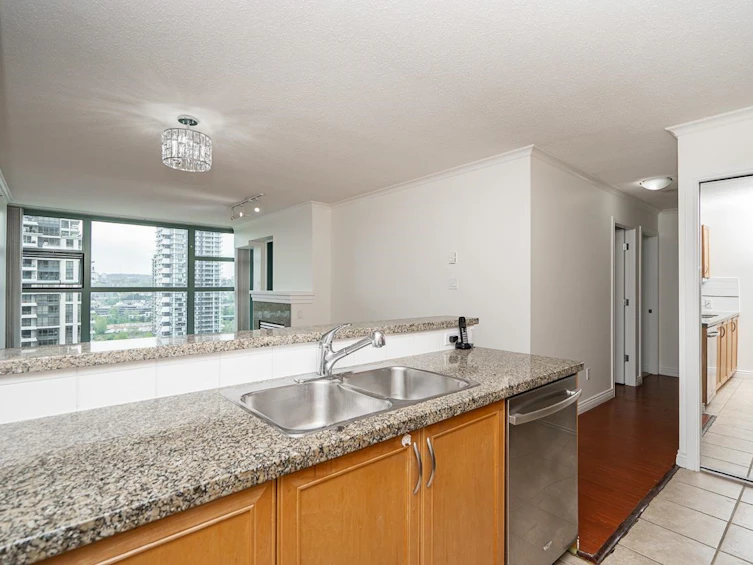 1505-4388 Buchanan Street, Burnaby, BC, V5C 6R8 - 9