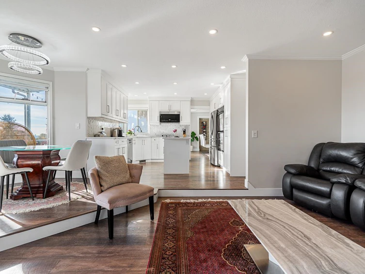 2888 Norbury Place, Coquitlam, BC, V3C 5T5 - 9