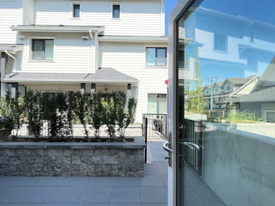 1341 E 21st Avenue - 2