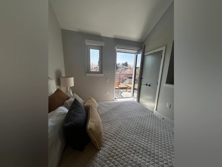 1341 E 21st Avenue, Vancouver, BC, V5V 1T1 - 22