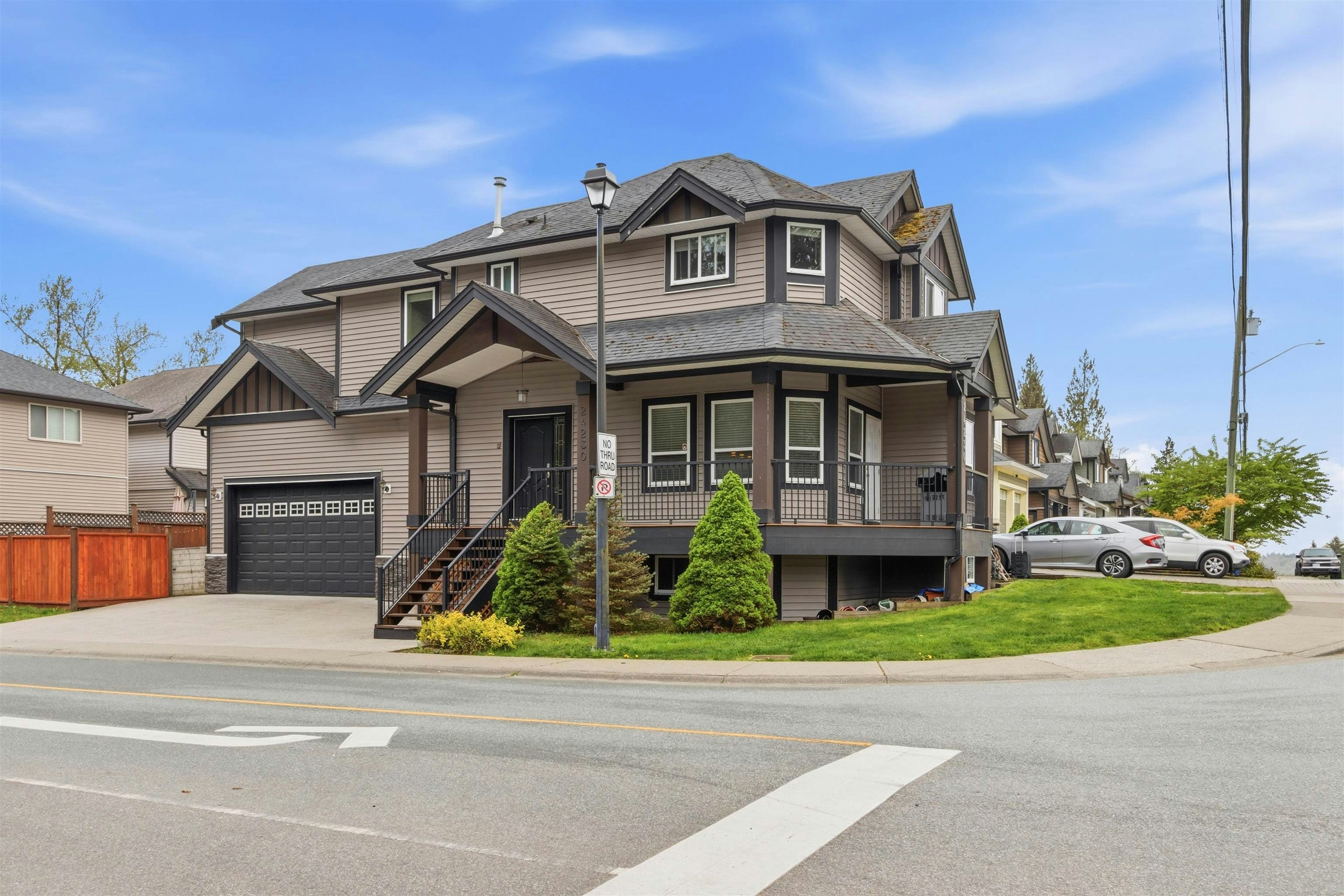 24230 104 Avenue, Maple Ridge, BC, V2W 0E4