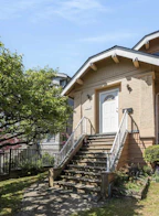 153 Se Marine Drive