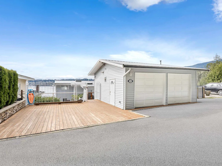 4705 Belcarra Bay Road, Port Moody, BC, V3H 4P6 - 38