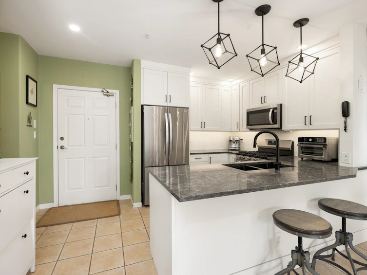 219-3629 Deercrest Drive, North Vancouver, BC, V7G 2S9 - 12