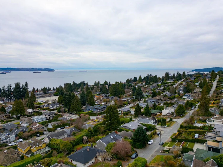 2338 Ottawa Avenue, West Vancouver, BC, V7V 2S9 - 21