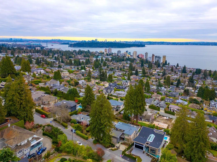 2338 Ottawa Avenue, West Vancouver, BC, V7V 2S9 - 17