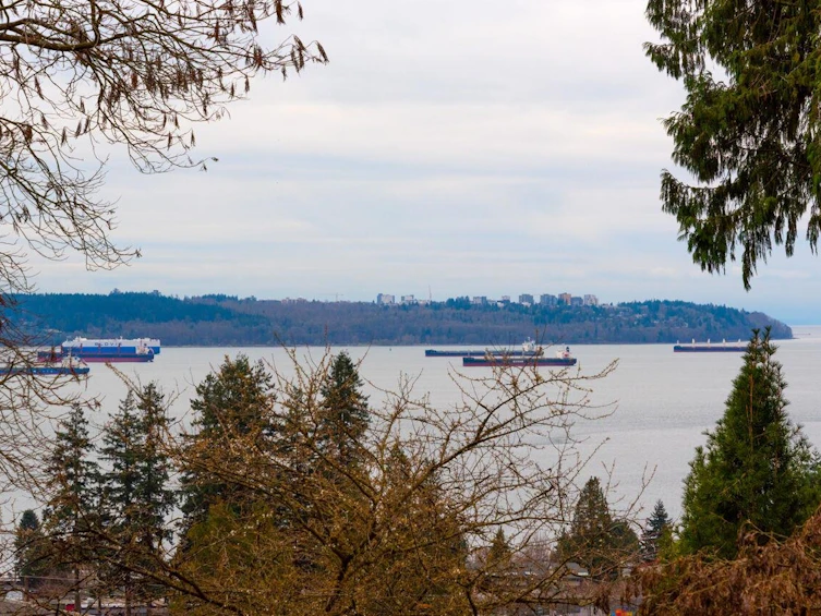 2338 Ottawa Avenue, West Vancouver, BC, V7V 2S9 - 3