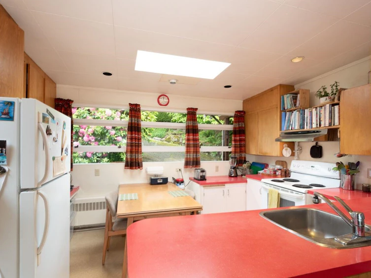 2338 Ottawa Avenue, West Vancouver, BC, V7V 2S9 - 11