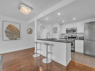 2106-1331 W Georgia Street - 3