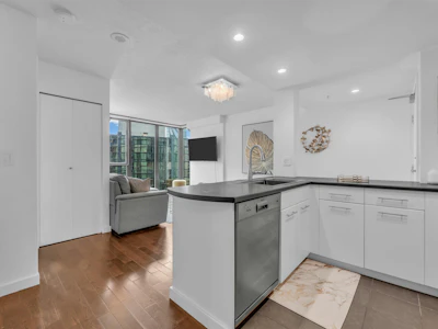 2106-1331 W Georgia Street - 2
