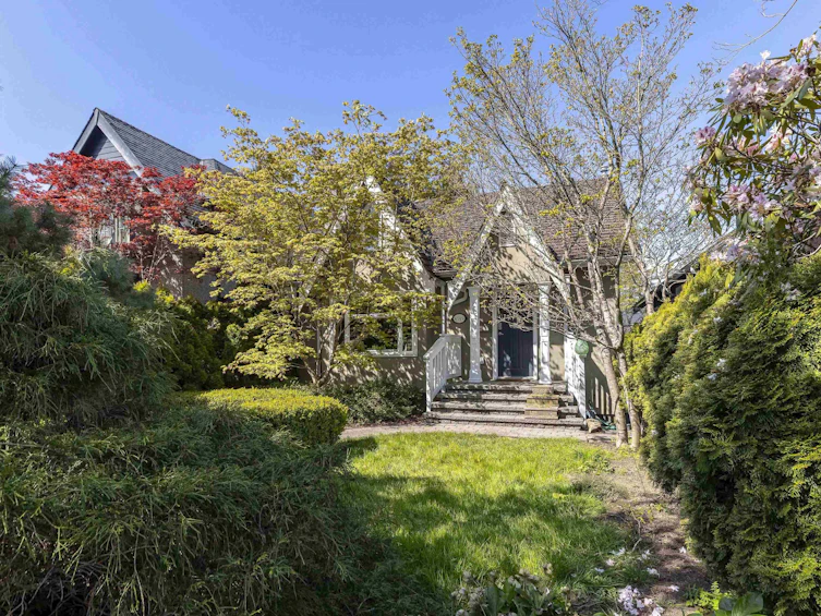 4549 W 12th Avenue, Vancouver, BC, V6R 2R4 - 3