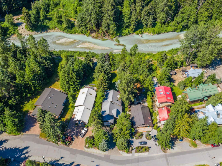 7313 Fitzsimmons Road South, Whistler, BC, V8E 0E5 - 30