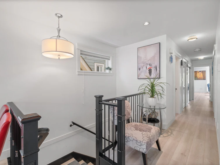 318 W 18th Street, North Vancouver, BC, V7M 1W9 - 9