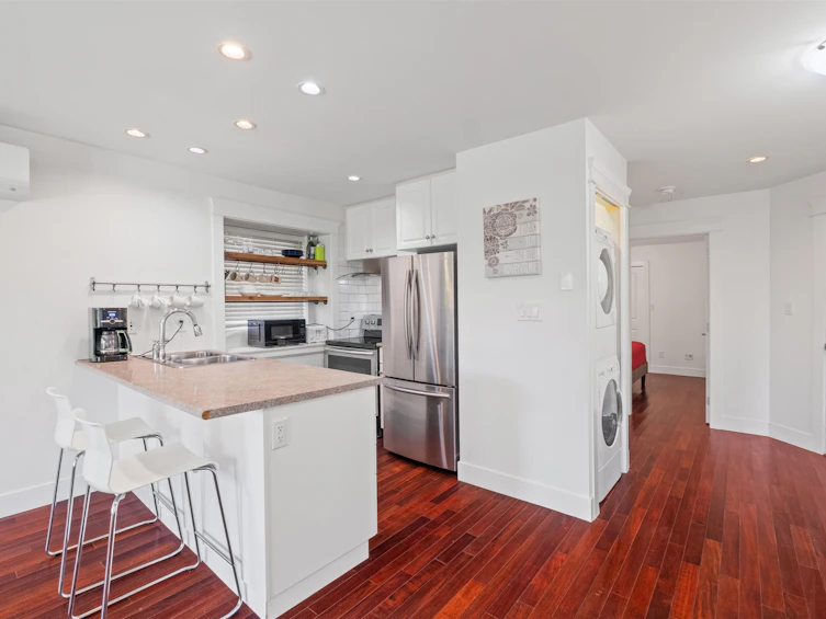 318 W 18th Street, North Vancouver, BC, V7M 1W9 - 24
