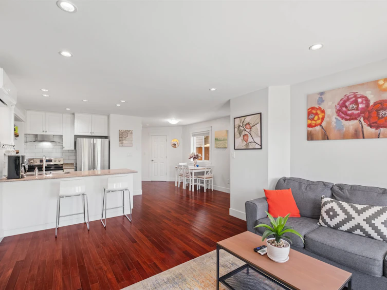 318 W 18th Street, North Vancouver, BC, V7M 1W9 - 21