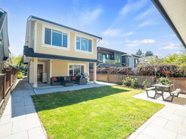 318 W 18th Street, North Vancouver, BC, V7M 1W9 - 29