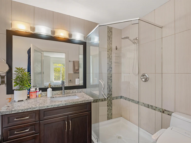 318 W 18th Street, North Vancouver, BC, V7M 1W9 - 12