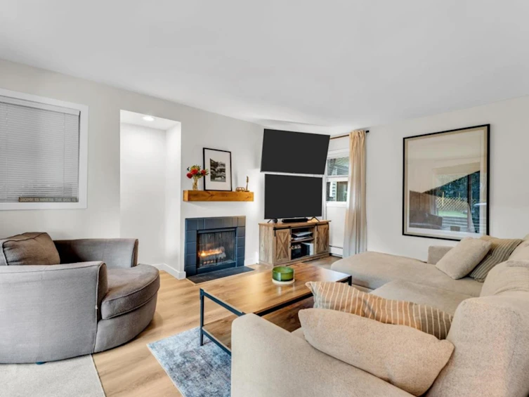 102-1935 W 1st Avenue, Vancouver, BC, V6J 1G7 - 6