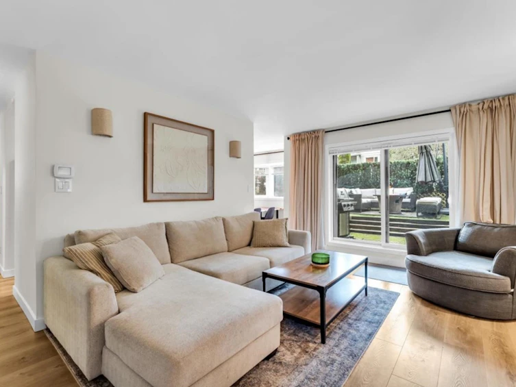 102-1935 W 1st Avenue, Vancouver, BC, V6J 1G7 - 3