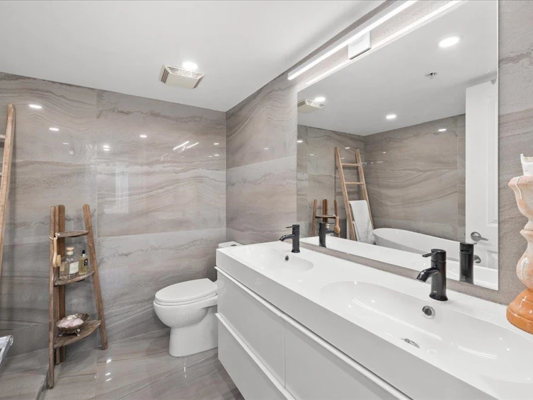 708-188 E Esplanade, North Vancouver, BC, V7L 4Y1 - 19