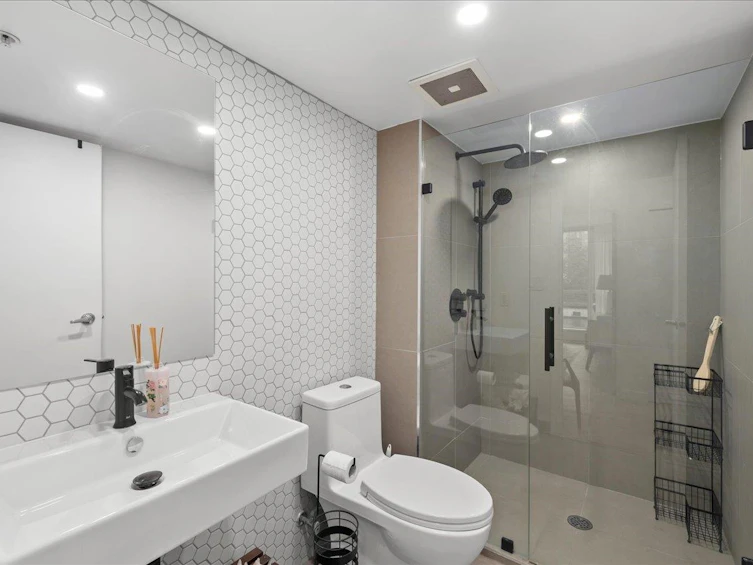 708-188 E Esplanade, North Vancouver, BC, V7L 4Y1 - 23