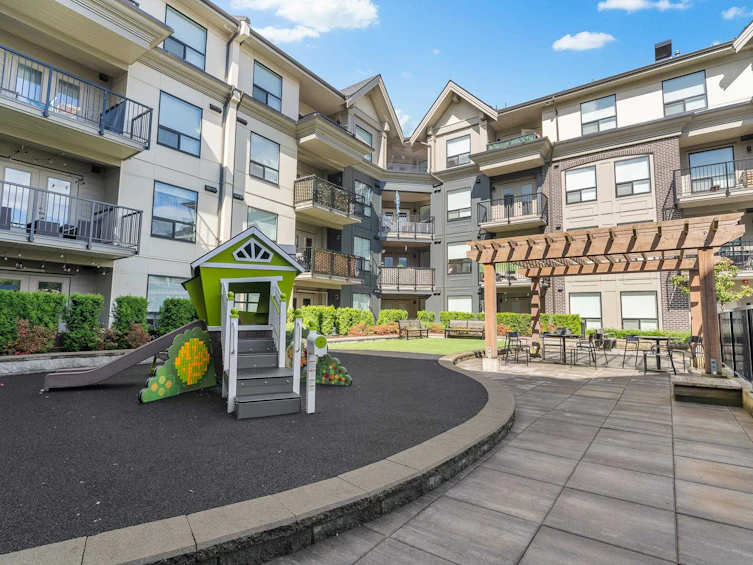 220-2493 Montrose Avenue, Abbotsford, BC, V2S 3T2 - 15