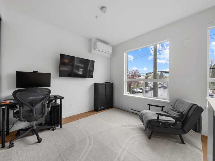 220-2493 Montrose Avenue, Abbotsford, BC, V2S 3T2 - 6