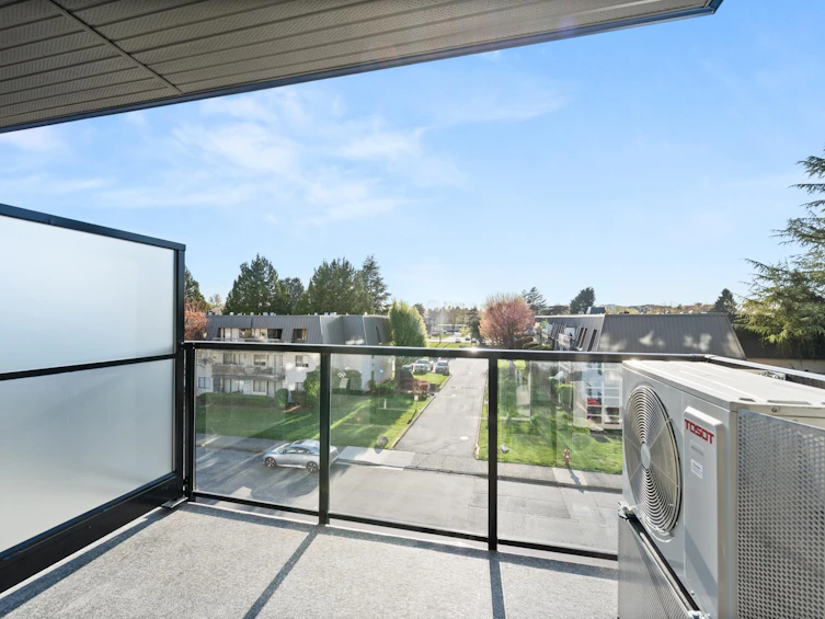 308-5398 207 Street, Langley, BC, V3A 2E6 - 14