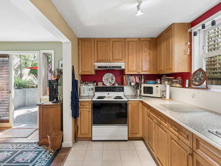 408 E 2nd Street, North Vancouver, BC, V7L 1C8 - 30