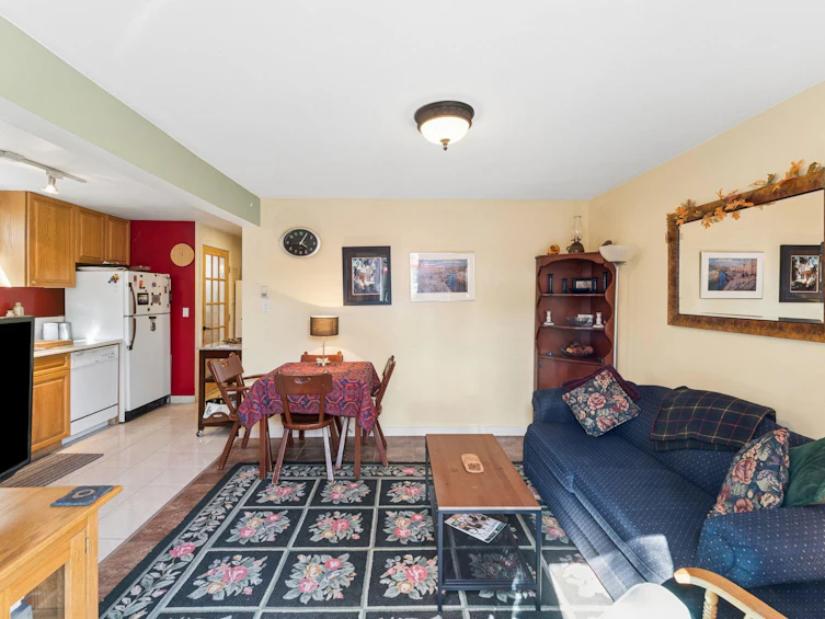 408 E 2nd Street, North Vancouver, BC, V7L 1C8 - 33