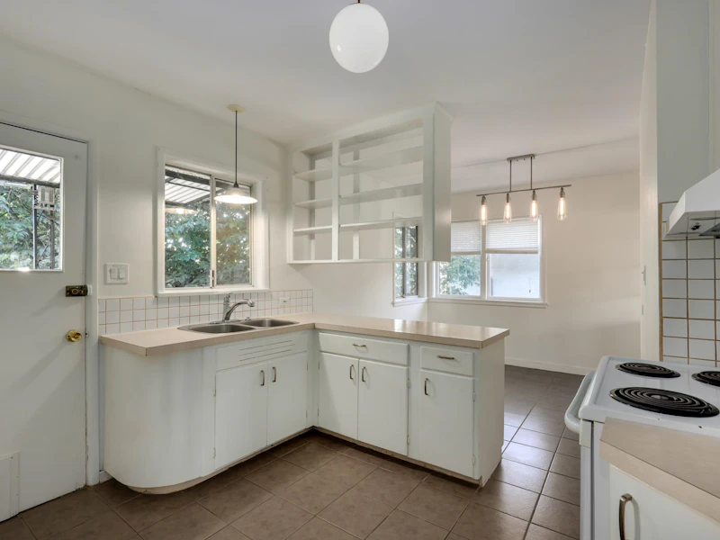 509 E Keith Road, North Vancouver BC V7L 1W3