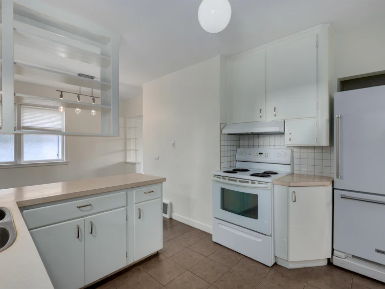 509 E Keith Road, North Vancouver, BC, V7L 1W3 - 13