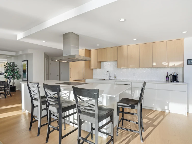 901-1311 Beach Avenue, Vancouver, BC, V6E 1V6 - 8