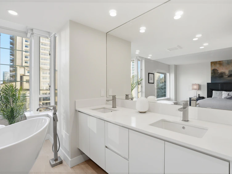 901-1311 Beach Avenue, Vancouver, BC, V6E 1V6 - 21