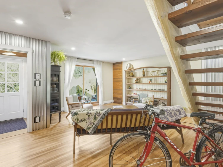 1253 Adams Road, Bowen Island, BC, V0N 1G2 - 20