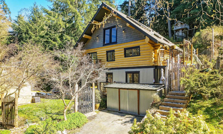 1253 Adams Road