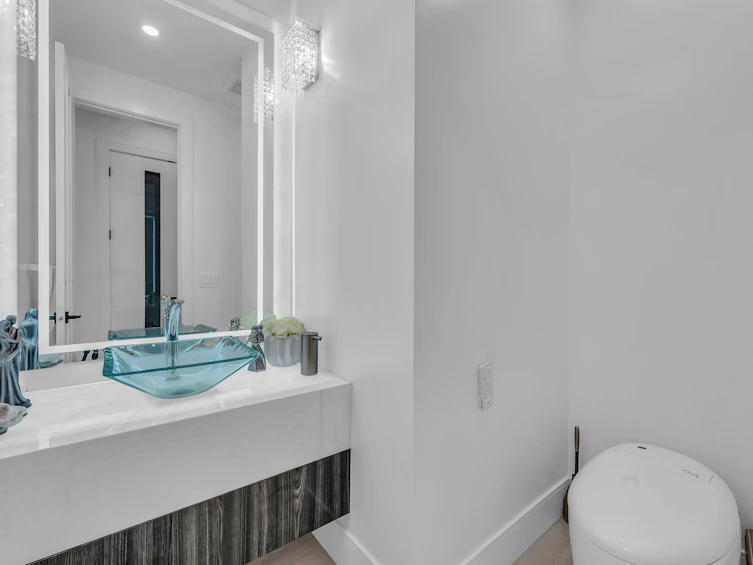 929 Canyon Boulevard, North Vancouver, BC, V7R 2J9 - 25