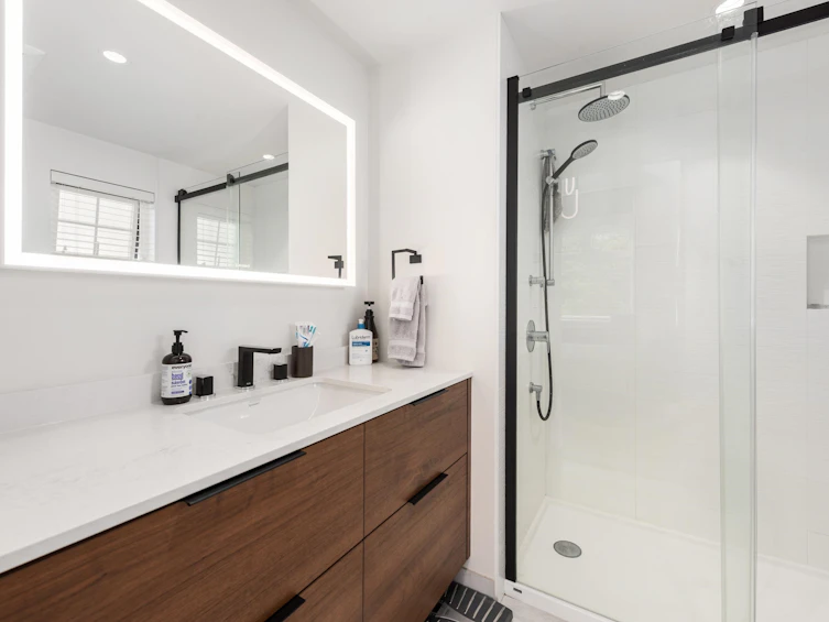1823 Napier Street, Vancouver, BC, V5L 2N4 - 27
